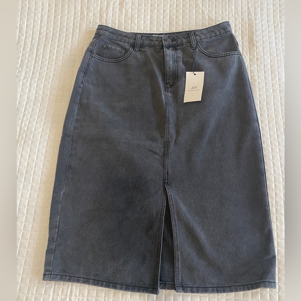 Black denim skirt